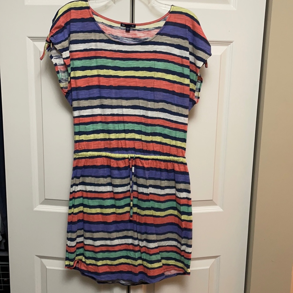 Gap women’s dress size medium